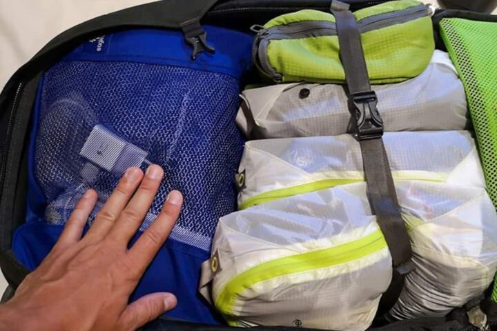 Osprey Farpoint 40 Internal Straps